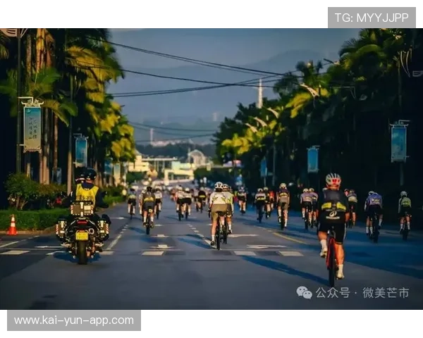 格蘭芬多选手体验芒市“绿叶宴”，徒手取食感受民族风情