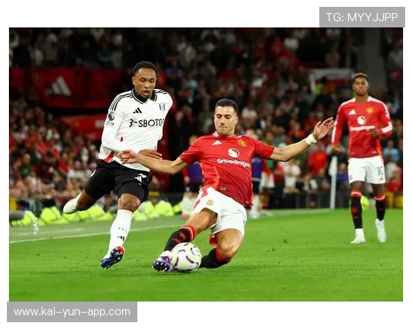 赛事述评：利物浦胜利背后，高压逼抢导致对手后场出球失误率高达35%。